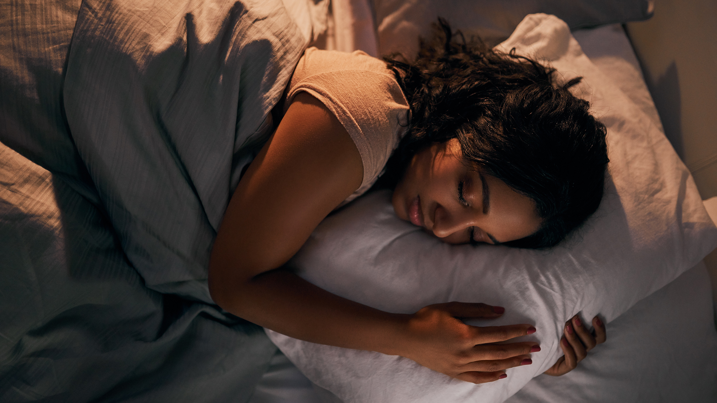 Visual guide to sleep cycles showing when to wake for the least grogginess